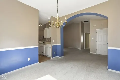 5871 Lost Oaks Carmel IN 46033