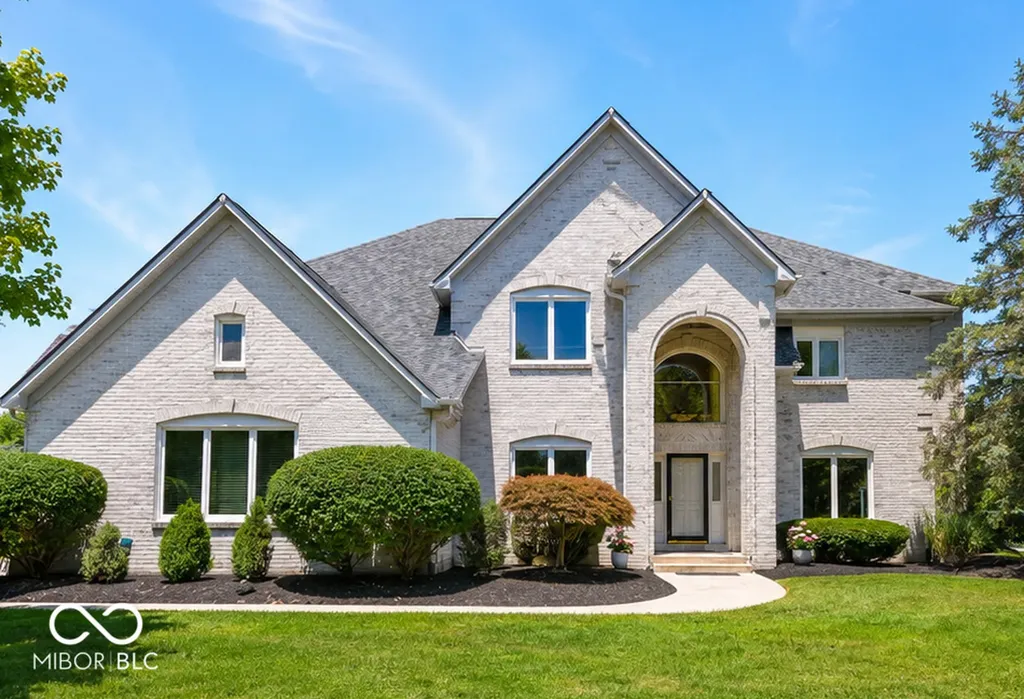 11651 Skyhawk Court Fishers IN 46037