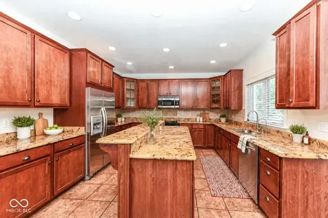 11651 Skyhawk Court Fishers IN 46037