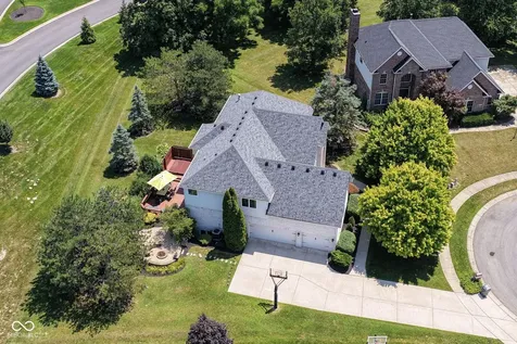 11651 Skyhawk Court Fishers IN 46037