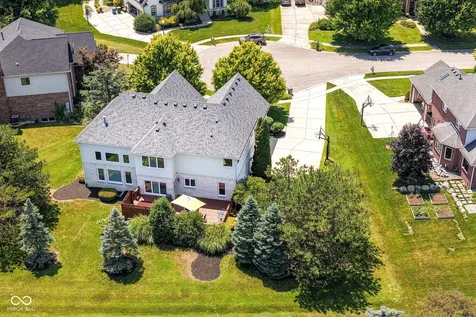11651 Skyhawk Court Fishers IN 46037