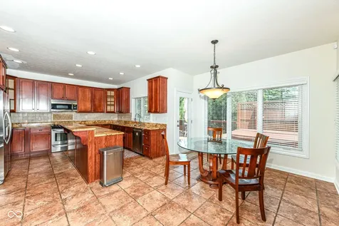 11651 Skyhawk Court Fishers IN 46037
