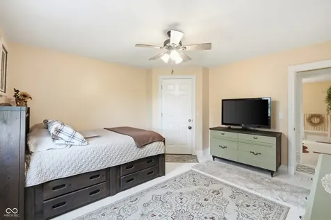 7784 N 275 W Alexandria IN 46001