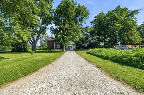 7784 N 275 W Alexandria IN 46001