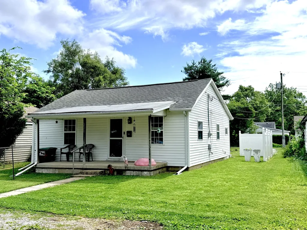 361 Cleveland Street Columbus IN 47201
