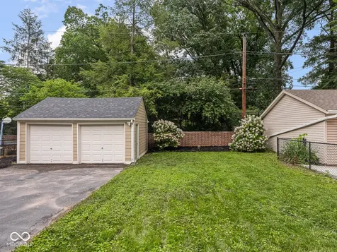 4653 N Illinois Street Indianapolis IN 46208