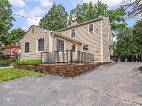 4653 N Illinois Street Indianapolis IN 46208