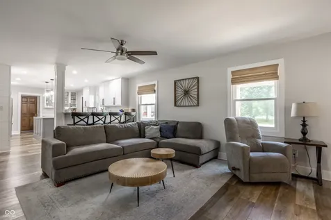 6722 Crown Drive Brownsburg IN 46112