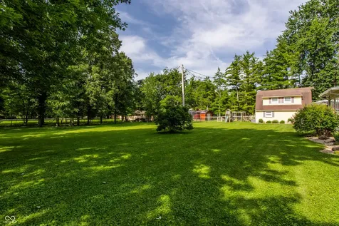 6722 Crown Drive Brownsburg IN 46112