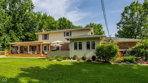 6722 Crown Drive Brownsburg IN 46112