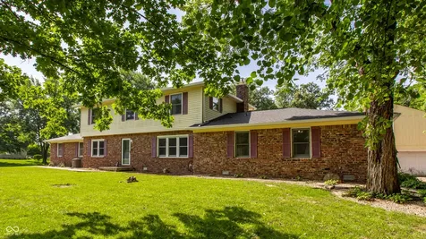 6722 Crown Drive Brownsburg IN 46112