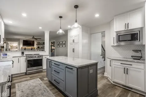 6722 Crown Drive Brownsburg IN 46112