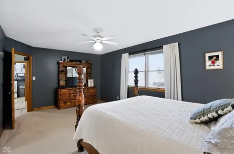 11129 N Shelby 460 W New Palestine IN 46163