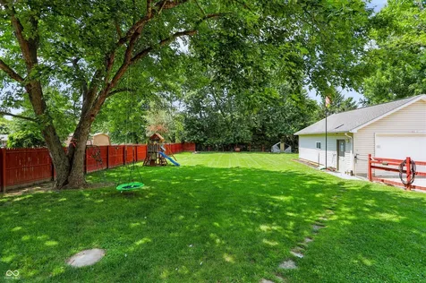 11129 N Shelby 460 W New Palestine IN 46163
