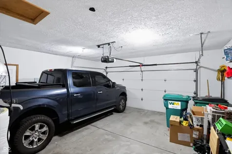 11129 N Shelby 460 W New Palestine IN 46163