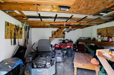 11129 N Shelby 460 W New Palestine IN 46163