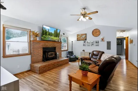 11129 N Shelby 460 W New Palestine IN 46163