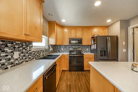 5721 Columbia Circle Greenwood IN 46142