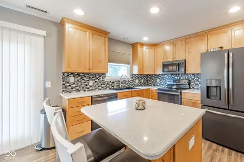 5721 Columbia Circle Greenwood IN 46142