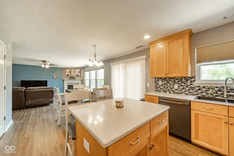 5721 Columbia Circle Greenwood IN 46142