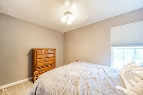 5721 Columbia Circle Greenwood IN 46142
