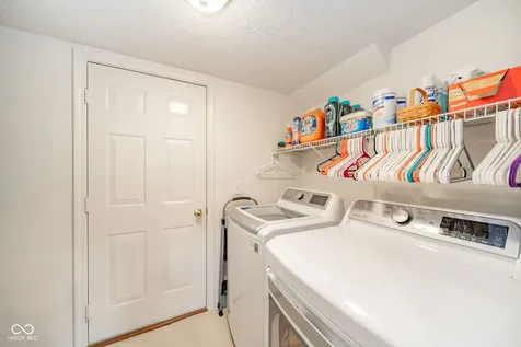 5721 Columbia Circle Greenwood IN 46142