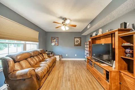 5721 Columbia Circle Greenwood IN 46142