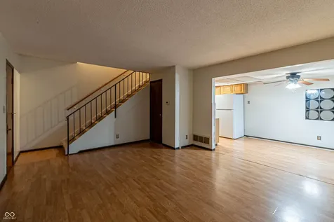 8342 Paso Del Norte Court Indianapolis IN 46227