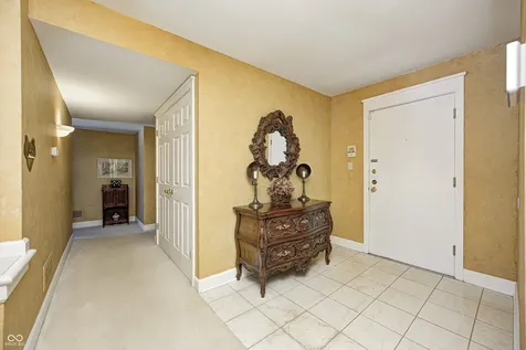 8751 Jaffa Court East Drive Indianapolis IN 46260