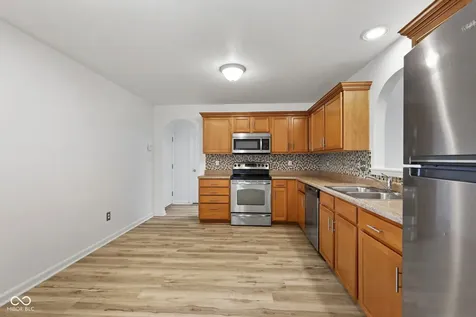 5341 Bombay Drive Indianapolis IN 46239