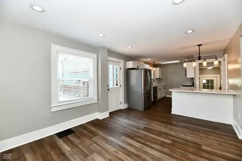 4521 Winthrop Avenue Indianapolis IN 46205