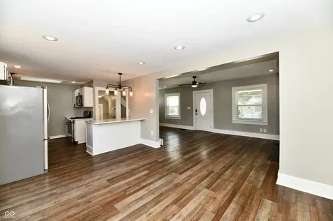 4521 Winthrop Avenue Indianapolis IN 46205