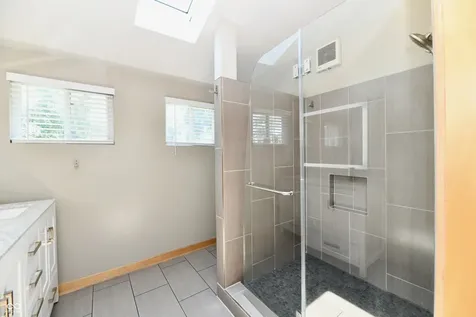 4521 Winthrop Avenue Indianapolis IN 46205