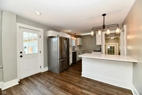4521 Winthrop Avenue Indianapolis IN 46205