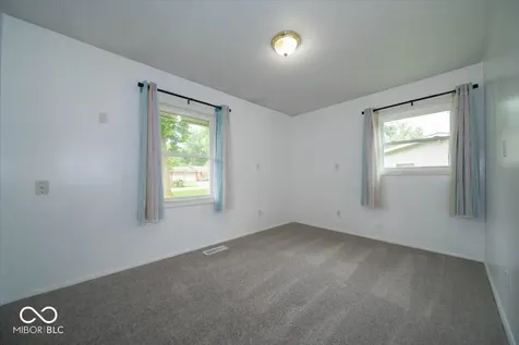 1150 E Adams Drive Franklin IN 46131