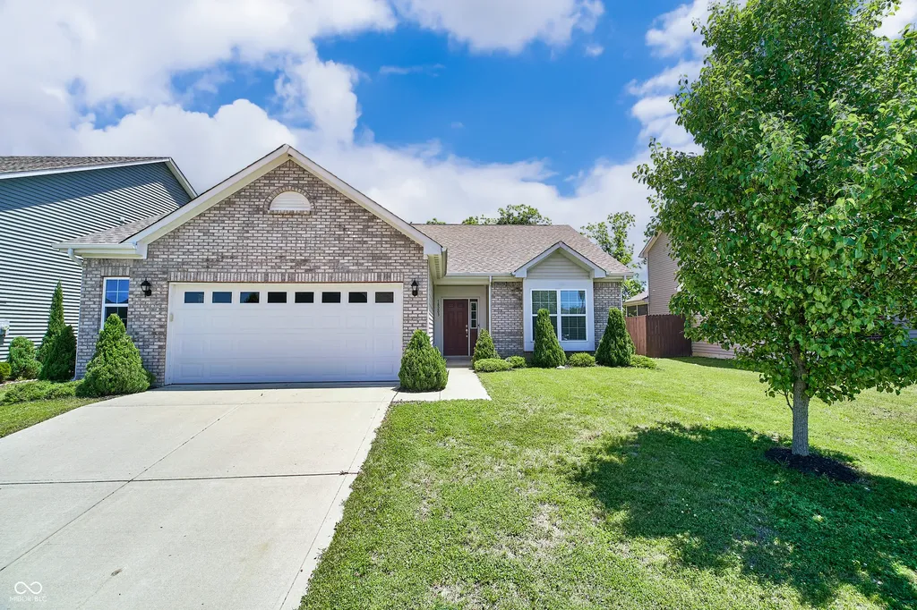 18203 Pennsy Way Westfield IN 46074