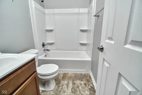 18203 Pennsy Way Westfield IN 46074