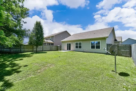18203 Pennsy Way Westfield IN 46074