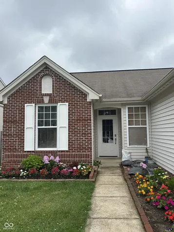 206 Meridian Gardens Lane Indianapolis IN 46217