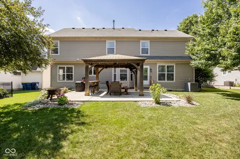 5498 Laurel Crest Run Noblesville IN 46062