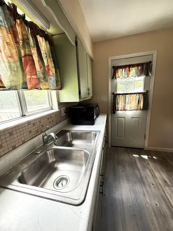 5335 Norcroft Drive Indianapolis IN 46221