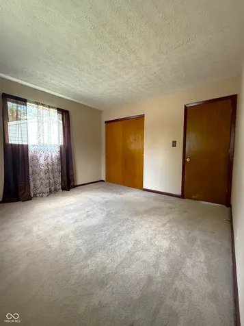 5335 Norcroft Drive Indianapolis IN 46221