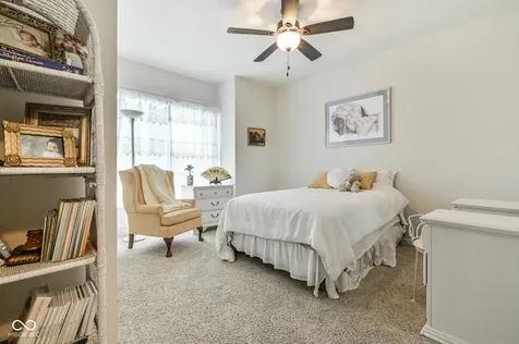 13848 Fieldcrest Drive Mccordsville IN 46055