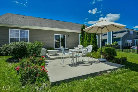 13848 Fieldcrest Drive Mccordsville IN 46055