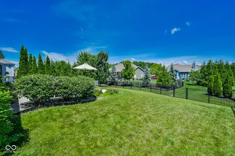 13848 Fieldcrest Drive Mccordsville IN 46055