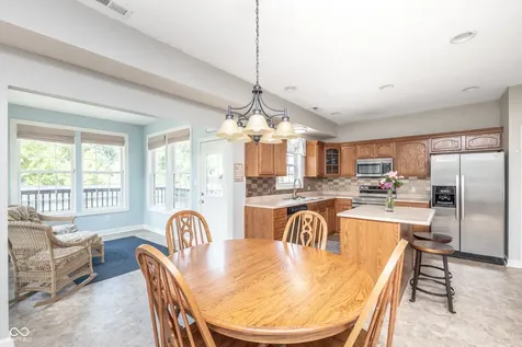 9652 Rhodes Court Avon IN 46123