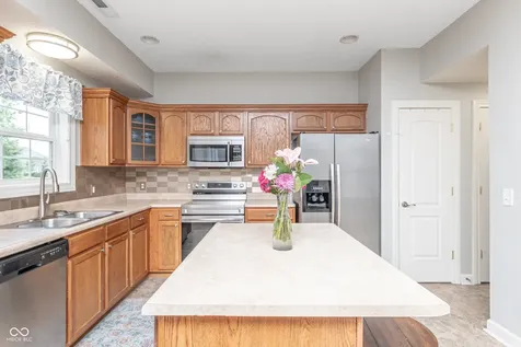 9652 Rhodes Court Avon IN 46123