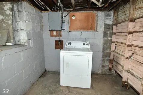 405 Wallace Avenue Indianapolis IN 46201