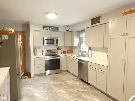 7642 Maxwelton Street Mooresville IN 46158