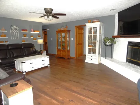 7642 Maxwelton Street Mooresville IN 46158